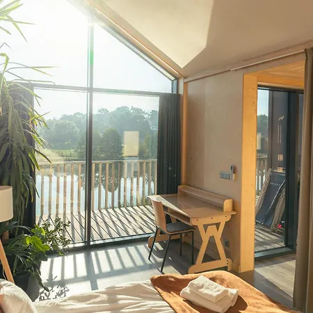 Krovacja - Caloroczne W Puszczy Noteckiej Nyaraló Debogora