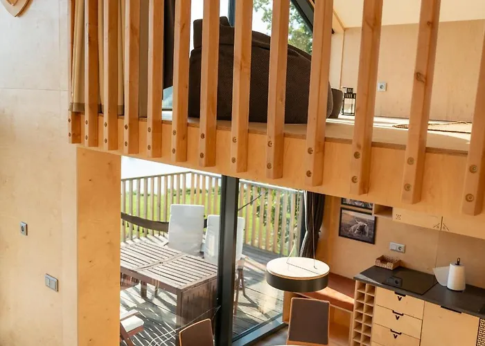 Krovacja - Caloroczne W Puszczy Noteckiej *